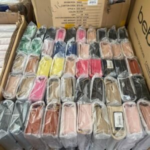 purses-handbags-mixed-lots