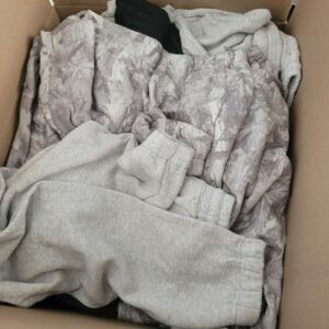 hollister-clothing-casepack