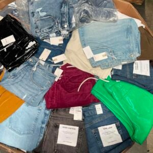 good-american-premium-denim-by-khloe-kardashian